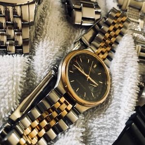 CitizenTripleDateBlackDialVintageGoldTone6355 RARE